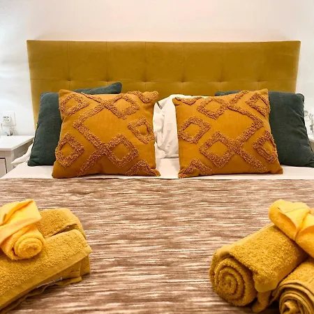 Miss Flora Playa Honda * Playa de las Americas (Tenerife)