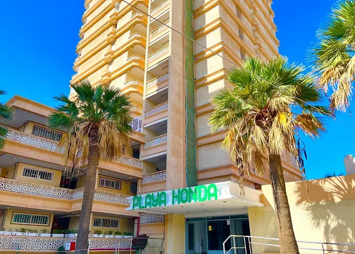 Miss Flora Playa Honda *