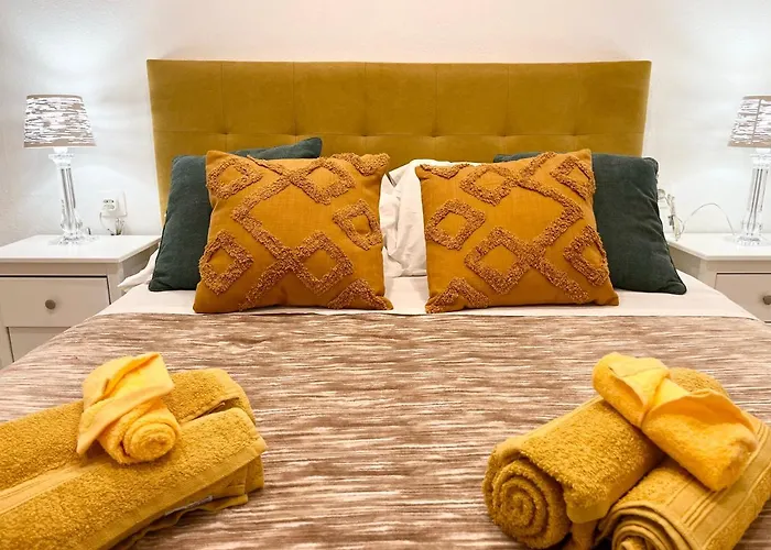 Miss Flora Playa Honda * 플라야데라스아메리카스