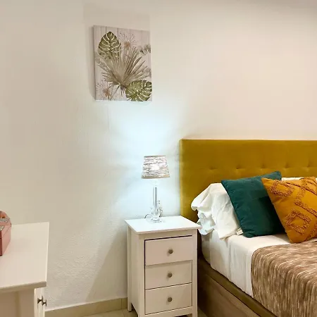 Miss Flora Playa Honda Lägenhet